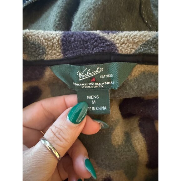 Woolrich Mens Fleece Zip Up Vest Green Army Camo Style Size Medium M Hunting - Picture 3 of 3